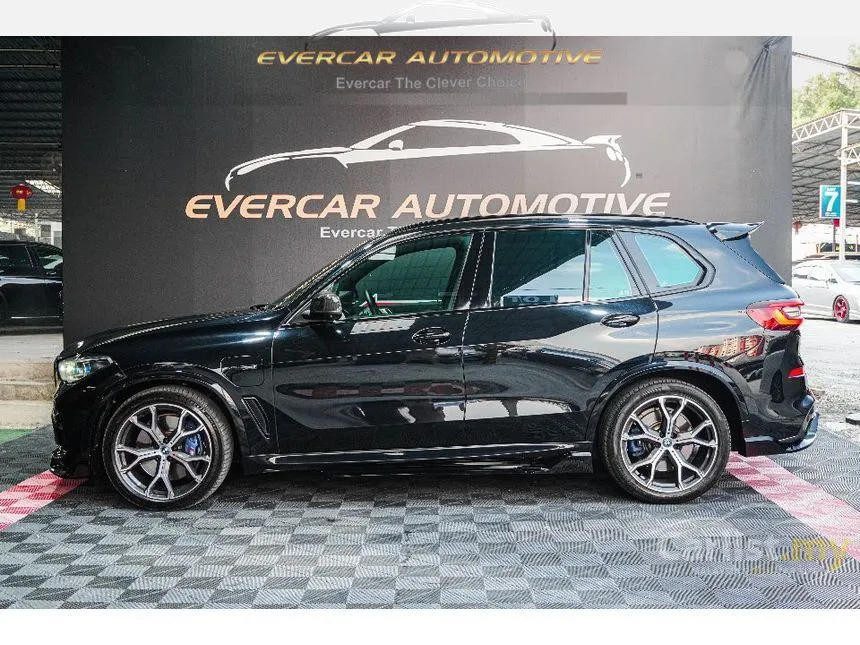 2023 BMW X5 xDrive45e M Sport SUV