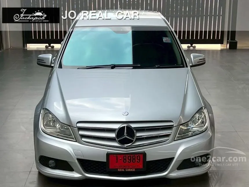 2012 Mercedes-Benz C200 CGI Elegance BlueEFFICIENCY Sedan