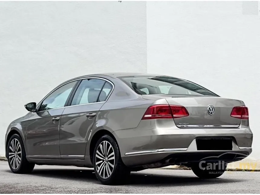 2013 Volkswagen Passat TSI Sedan