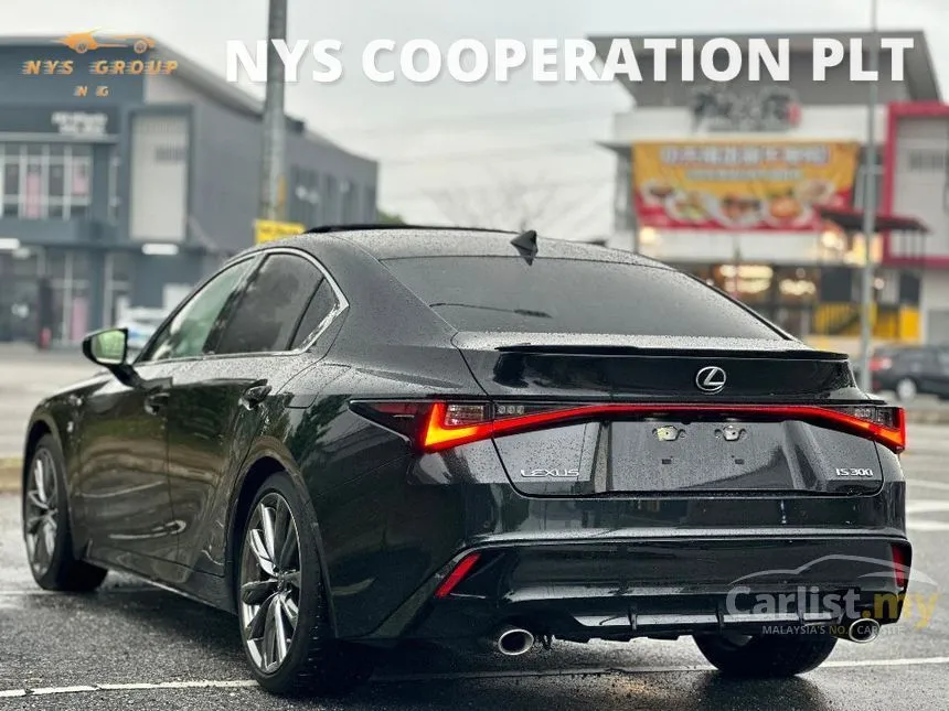 2023 Lexus IS 300 F Sport Sedan