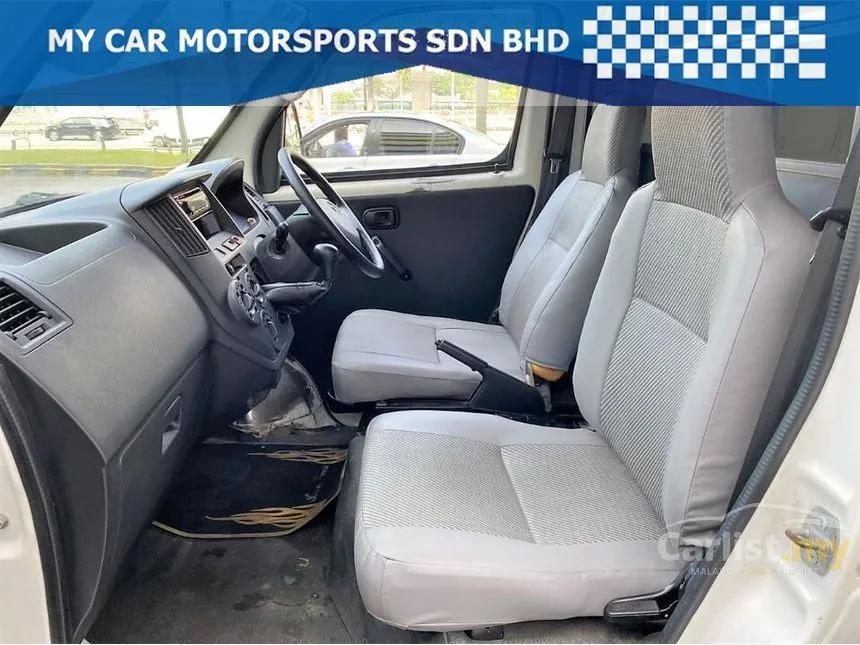 2011 Daihatsu Gran Max Panel Van