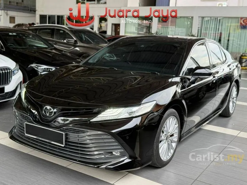 2020 Toyota Camry V Sedan
