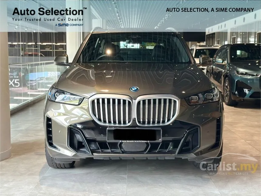 2025 BMW X5 xDrive50e M Sport SUV
