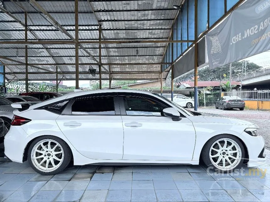 2024 Honda Civic EX Hatchback
