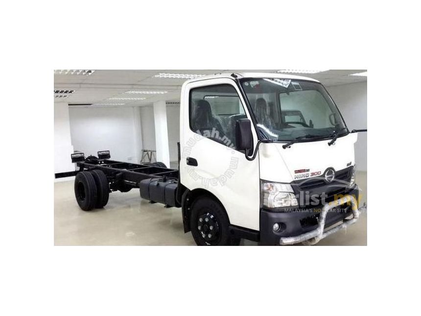 Hino 300 Series 2015 Diesel 4 0 In Selangor Manual Lorry White For