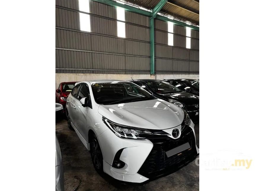 2021 Toyota Yaris E Hatchback
