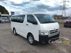 2022 Toyota Hiace 2.5 Window Van Van
