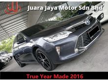 2016 Toyota Camry 2.5 Hybrid Sedan