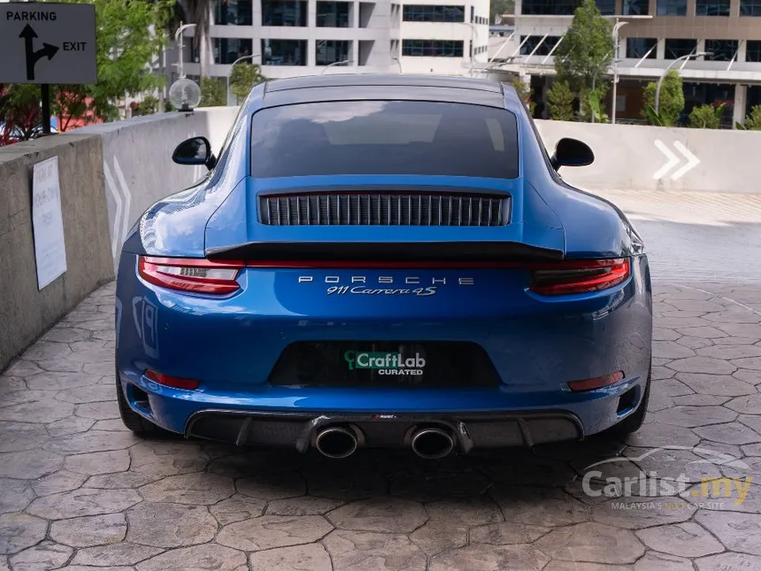 2017 Porsche 911 Carrera 4S Coupe