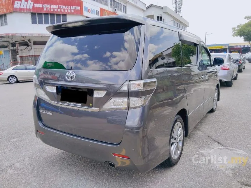 2011 Toyota Vellfire Z MPV