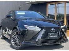 READY IMPORT 2023 Lexus RZ 450e 0.0 First Edition SUV with 360 Camera, HDMI input, 20-inch alloy wheels, charging cable included -  INCOMING STOCK