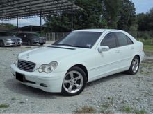 2001/2006 Mercedes-Benz C200K 2.0 Avantgarde Sedan W203 Kompressor TipTOP LikeNEW