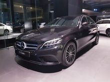 2019 PAKET TDP 180Juta Mercedes-Benz C200 1.5 Avantgarde Ready Stock Putih dan Hitam