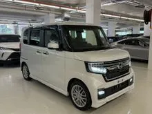 2021 Honda N-Box 0.7 Custom G L Turbo Micro car BLACK INTERIOR 15 SPORT RIM DVD R/C PADDLE SHIFT PRE CRASH 2-PD KEYLESS PUSH START HALF LEATHER SEAT