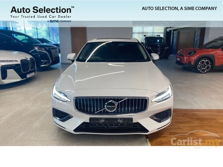2022 Volvo V60 Recharge T8 Inscription Wagon