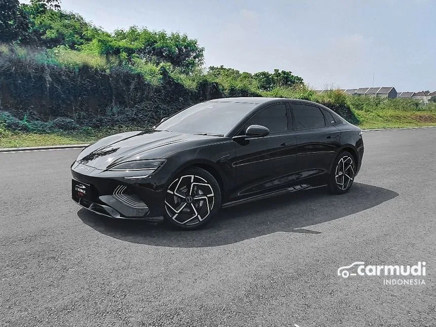 2024 BYD Seal Premium Extended Range Sedan