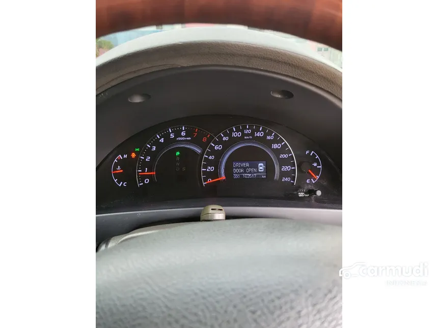 2010 Toyota Camry V Sedan