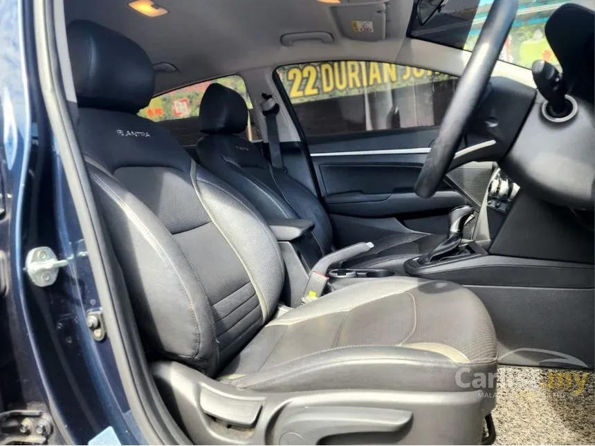 2019 Hyundai Elantra Executive Sedan
