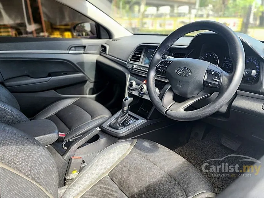 2019 Hyundai Elantra Executive Sedan