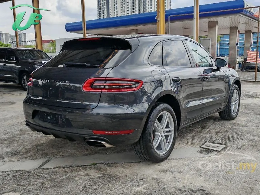 2019 Porsche Macan SUV
