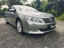 2015 Toyota Camry 2.5 V Sedan