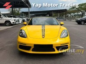 2017 Porsche 718 2.0 Boxster Convertible
