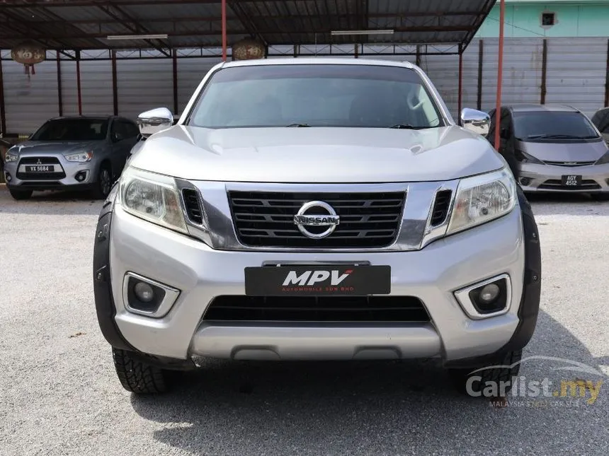 2015 Nissan Navara NP300 SE Dual Cab Pickup
