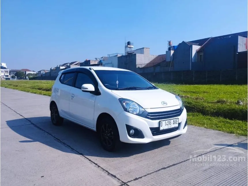 Jual Mobil Daihatsu Ayla 2022 D 1.0 di Jawa Barat Manual Hatchback Putih Rp 103.000.000