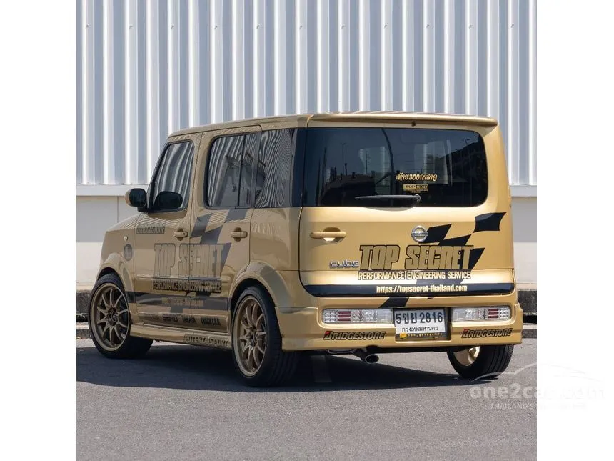 2010 Nissan CUBE Z12 Hatchback