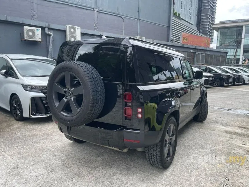 2024 Land Rover Defender 110 P300 XS SUV