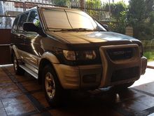 2001 Isuzu Panther 2.5 TOURING SUV