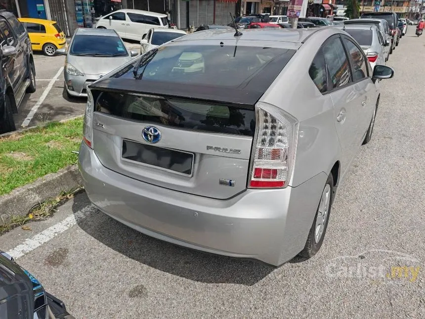 2011 Toyota Prius Hatchback