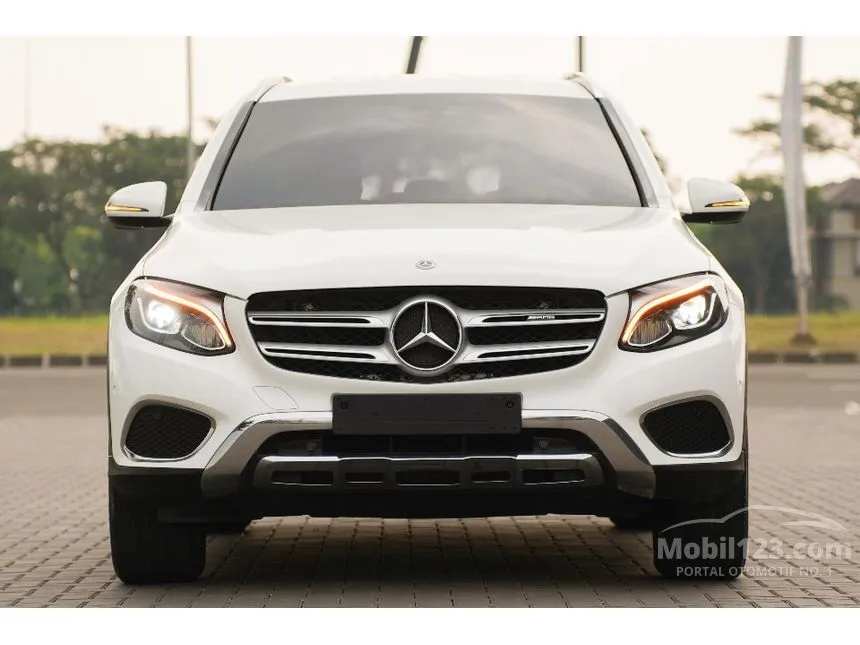 2017 Mercedes-Benz GLC200 Exclusive SUV