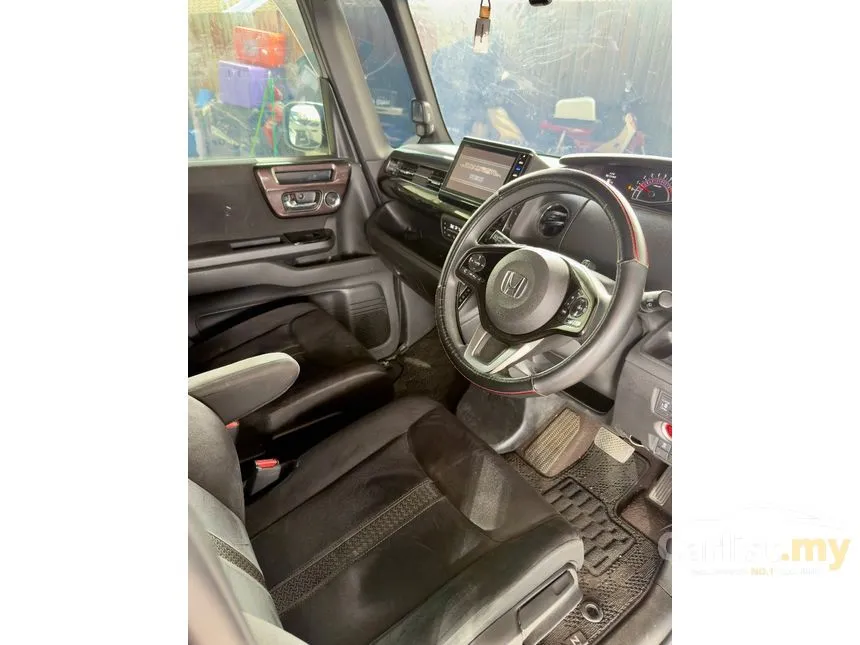 2018 Honda N-Box Custom G Micro car