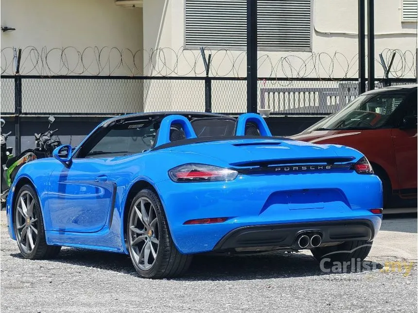 2022 Porsche 718 Boxster Convertible