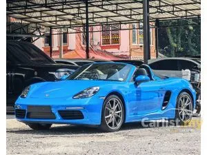2022 Porsche 718 2.0 Boxster Convertible