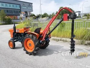 kubota tractor L1500/01 come with set auger /unregister 
