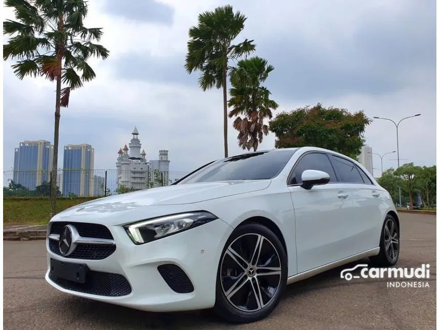 2018 Mercedes-Benz A200 Progressive Line Hatchback