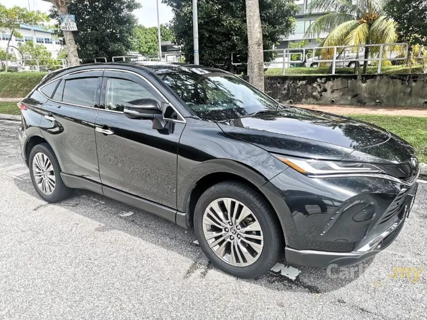 2020 Toyota Harrier SUV