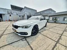 2017 BMW 320i 2.0 Sport Sedan