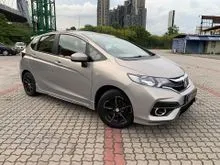 HONDA JAZZ S 1.5 AUTO 2015 L0AN MUDAH LULUS 1YEAR WARRANTY CARKING GENUINE YEAR MADE