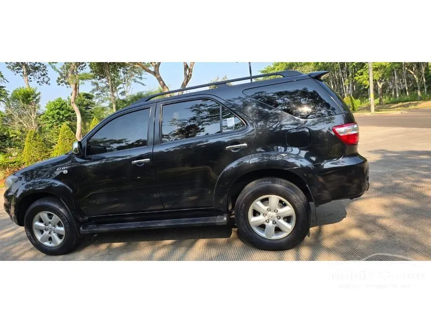 Jual Mobil Toyota Fortuner 2011 G Luxury 2.7 di Jawa Tengah Automatic SUV Hitam Rp 225.000.000