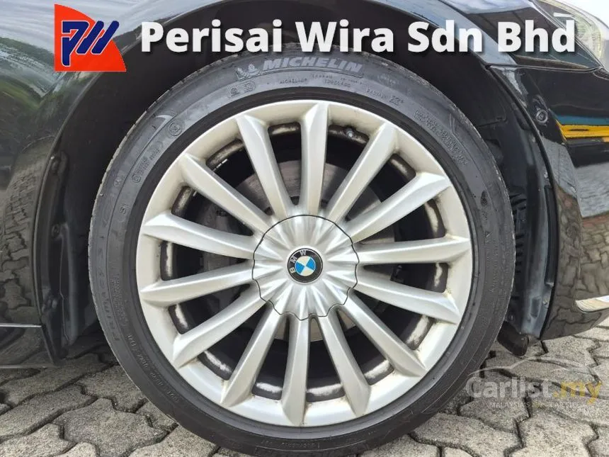 2016 BMW 730Li Sedan