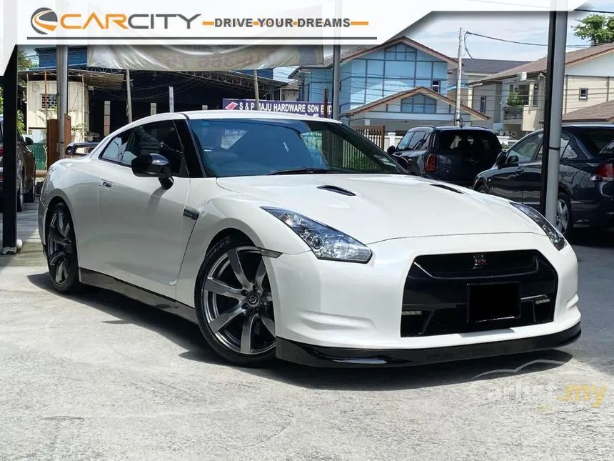 2010 Nissan GT-R Black Edition Coupe