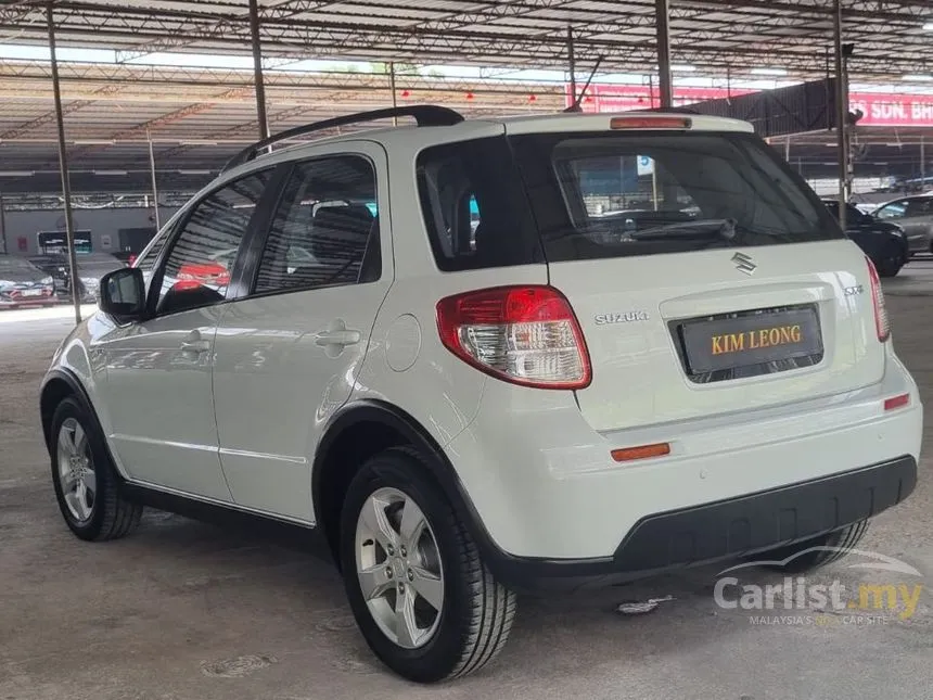 2010 Suzuki SX4 Hatchback