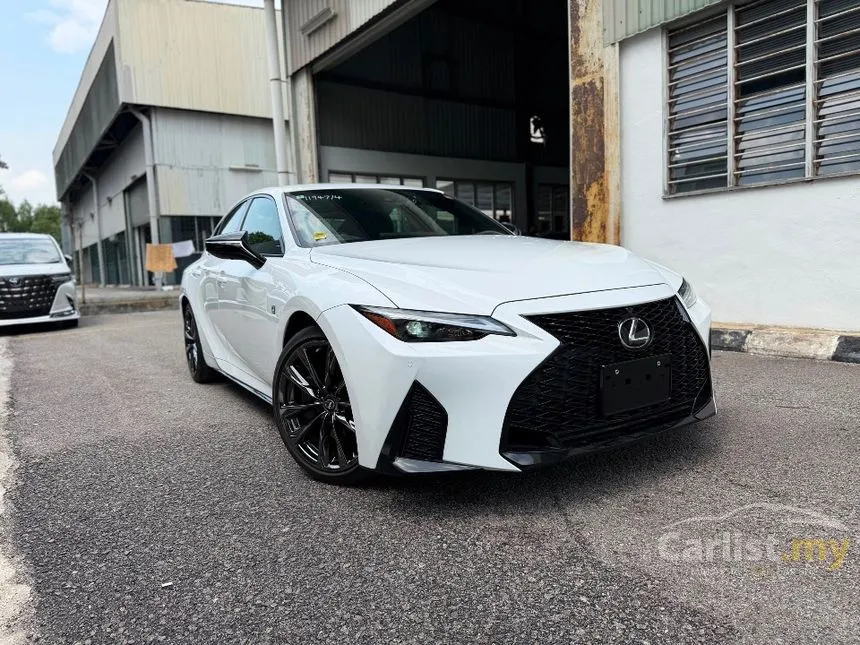 2022 Lexus IS 300 F Sport Sedan