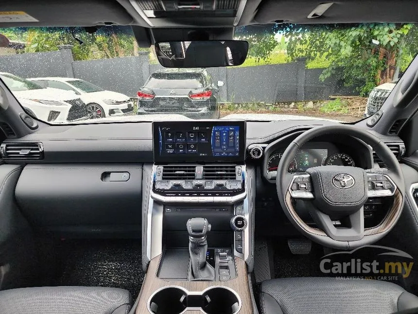 2023 Toyota Land Cruiser ZX SUV