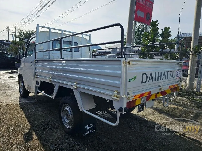 2024 Daihatsu Gran Max Steel Cargo Cab Chassis