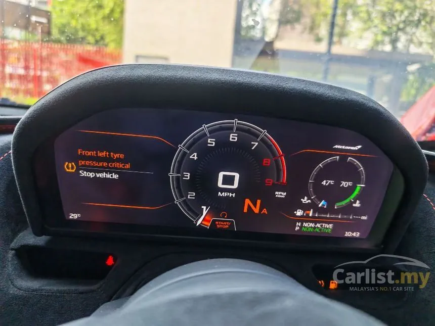 2021 McLaren 765LT Coupe