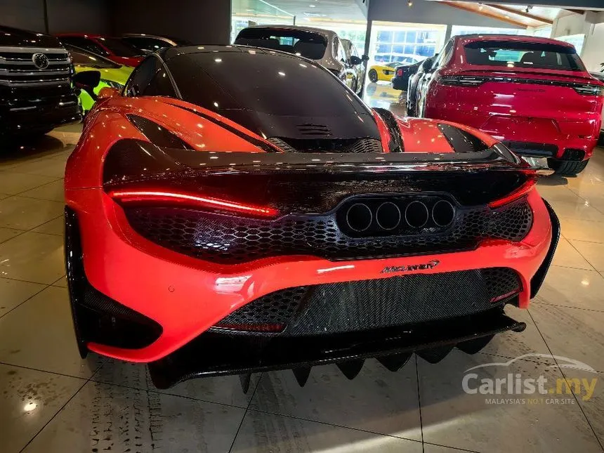 2021 McLaren 765LT Coupe